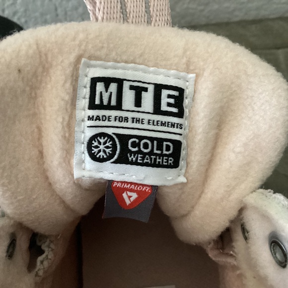 VANS SK8 HI DR MTE-2 DUSTY ROSE BLACK SIZE 9 Cold Weather Shoes BOOTS - Picture 2 of 11